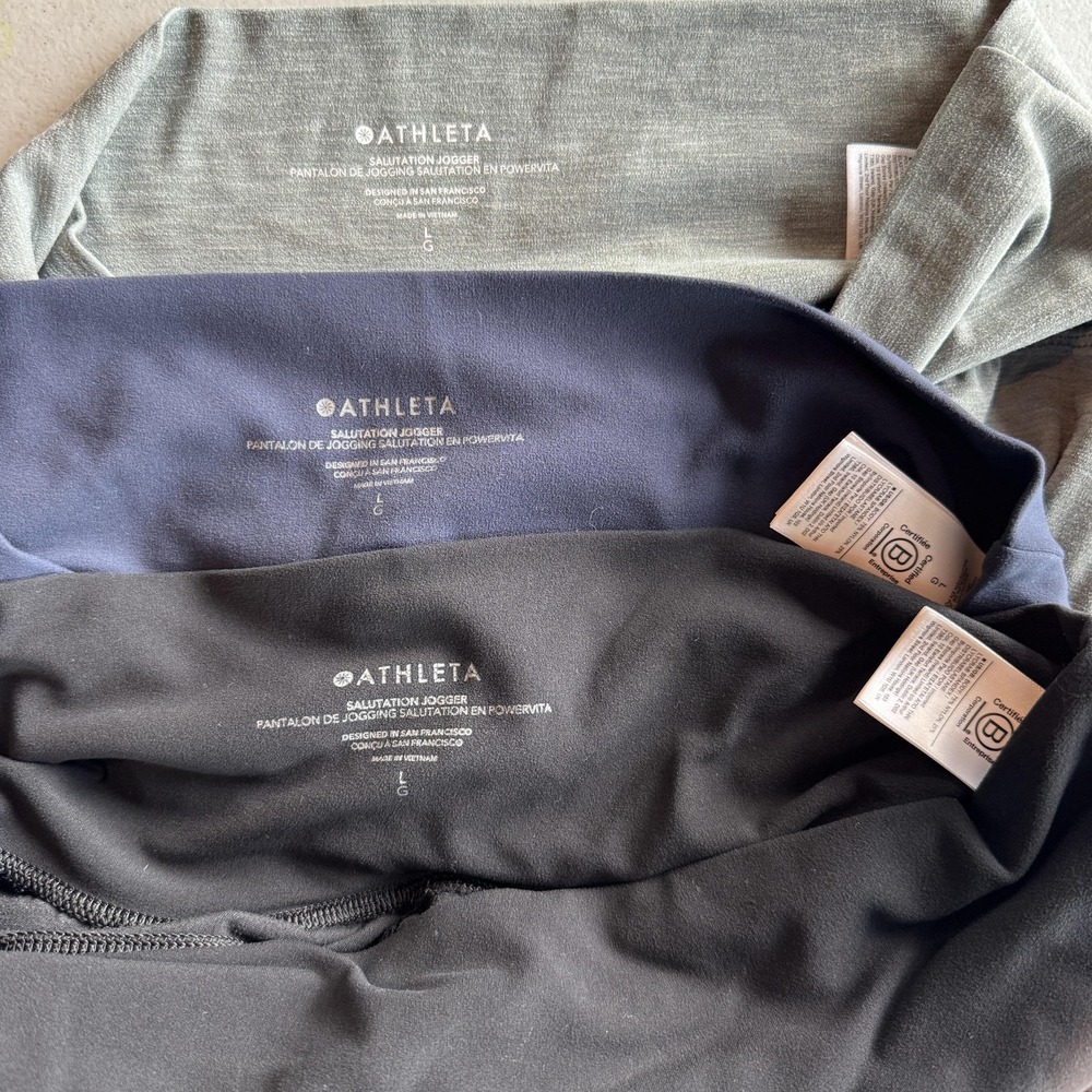 Lot of 4 Athleta Joggers Womens L Salutation High Rise Stretch Yoga Pants Camo - Picture 4 of 5